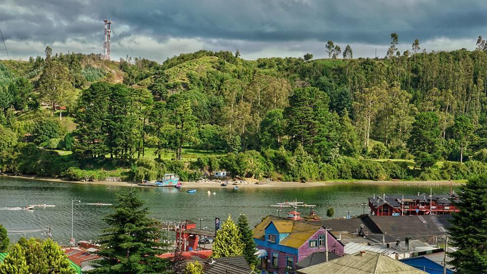 Pink House Angelmo Bed & Breakfast Puerto Montt Exterior photo