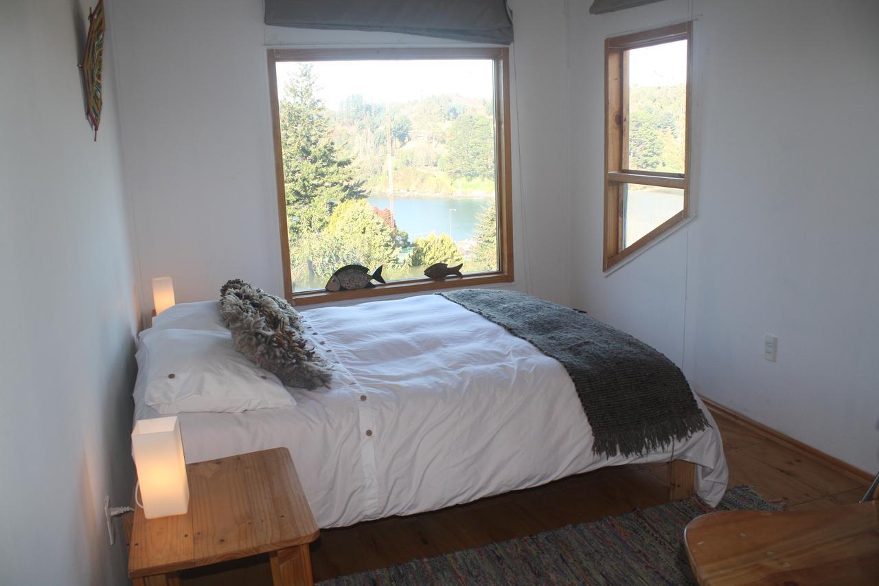 Pink House Angelmo Bed & Breakfast Puerto Montt Exterior photo